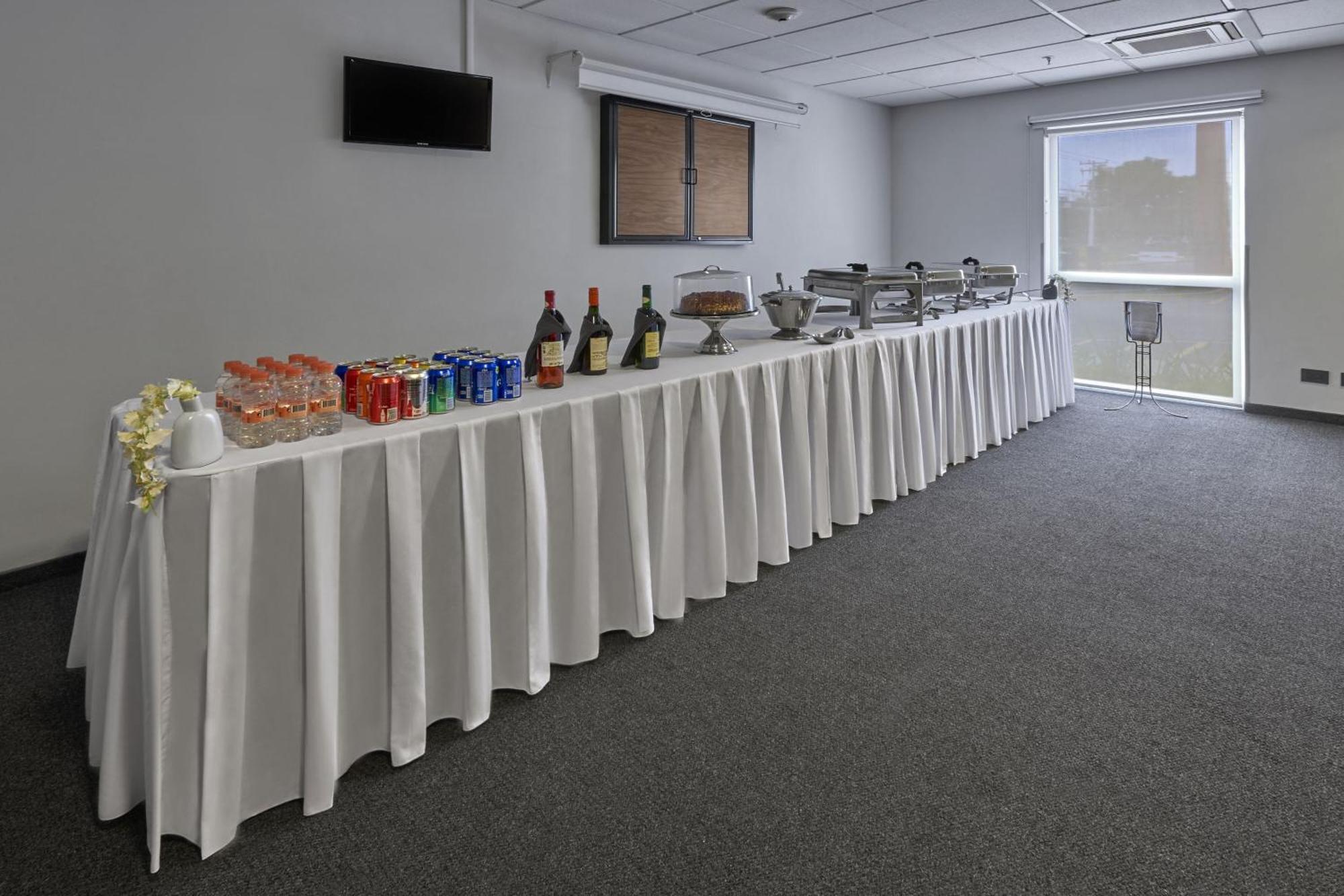 City Express By Marriott Queretaro Jurica Екстериор снимка