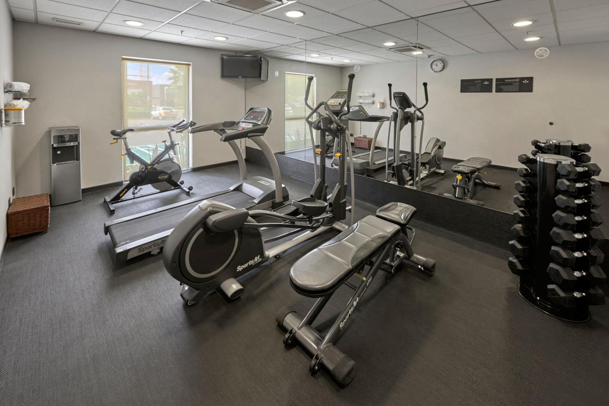 City Express By Marriott Queretaro Jurica Екстериор снимка
