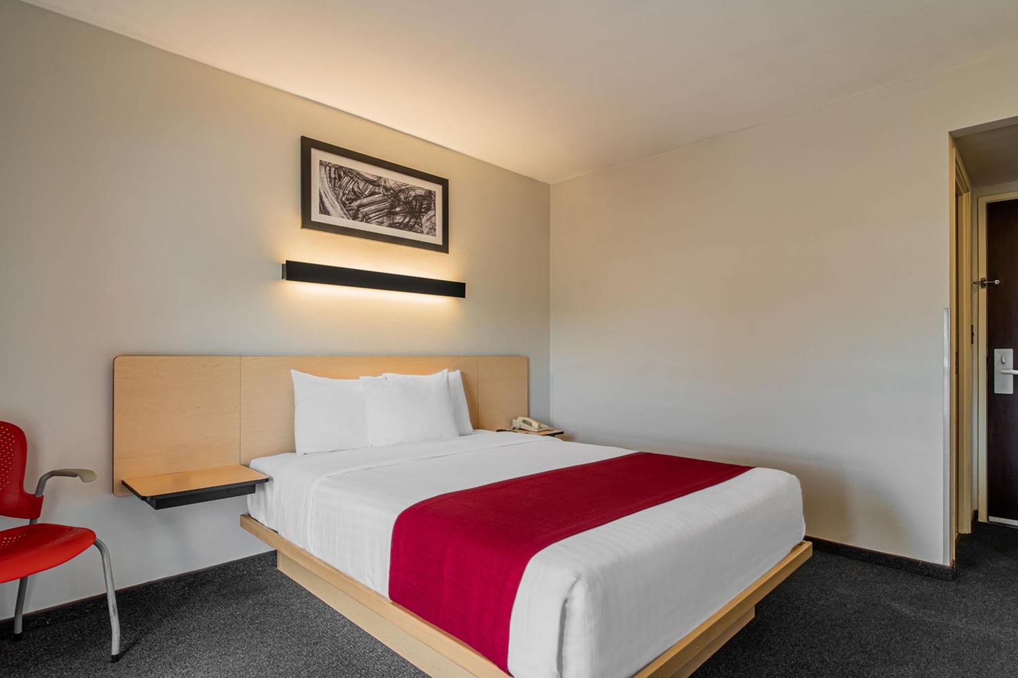 City Express By Marriott Queretaro Jurica Екстериор снимка